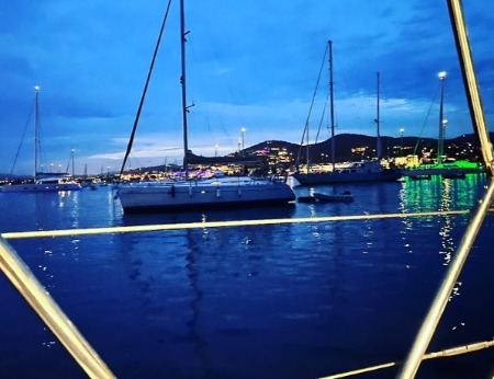 Escuela Náutica Ortega Blue Beach Chárter